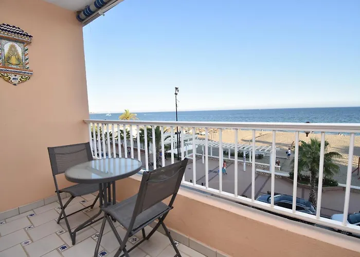 Familiar Caracola Playa Apartment *